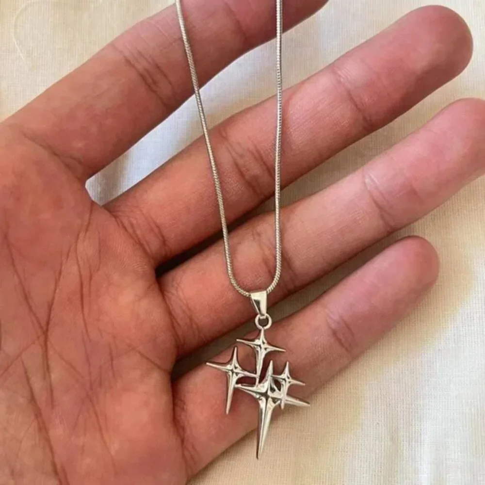 y2k style silver chrome star stacked pendant necklace